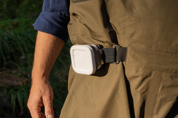 Carrying a Belt Box closed on a wader belt